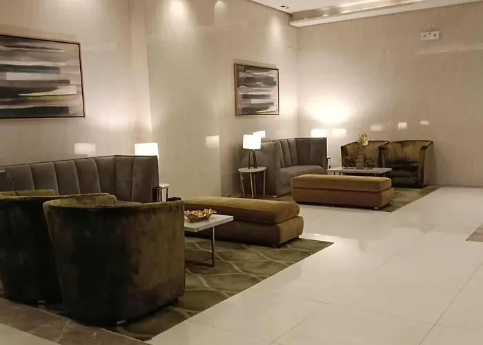 Condotel Walking Distance To Airport Appartement Manille